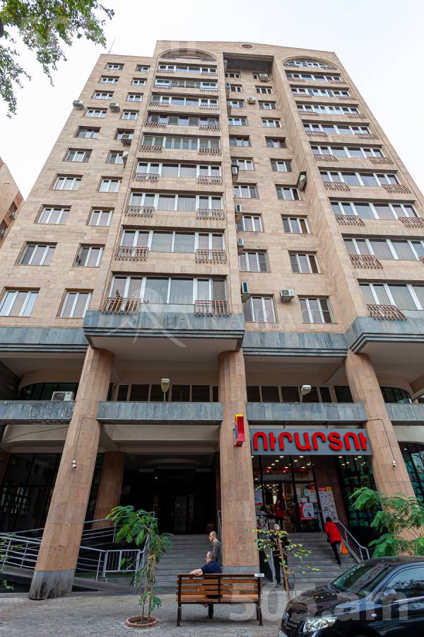 Купить 3 комнатную квартиру Гюлбенкян ул, Арабкир Ереван, 149327