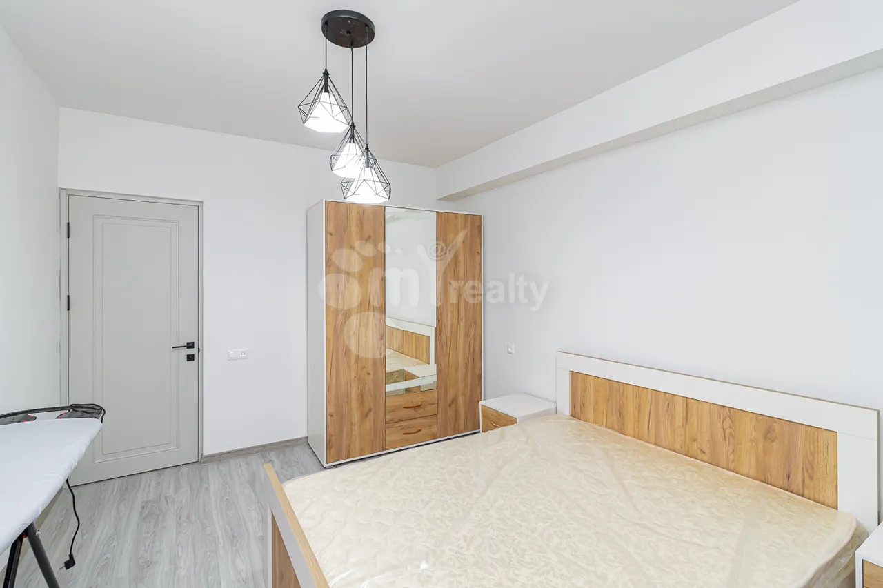 3 bedroom apartment for sale خیابان گولبِنکیان, عربگیر ایروان, 160009