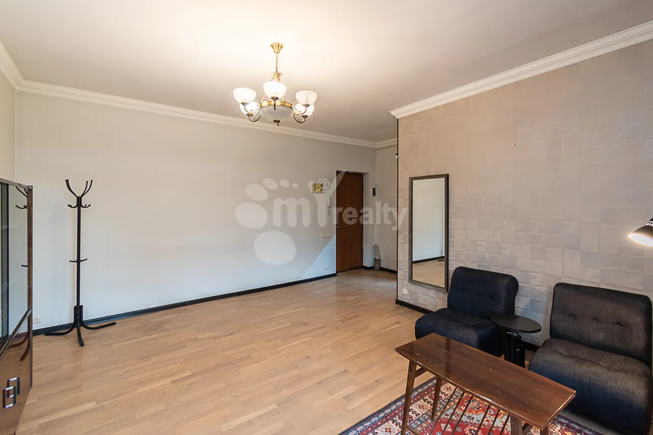 Купить 2 комнатную квартиру Пушкин ул, Центр Ереван, 160239