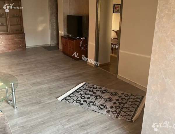 2-senyakanoc-bnakaran-vacharq-Yerevan-Center