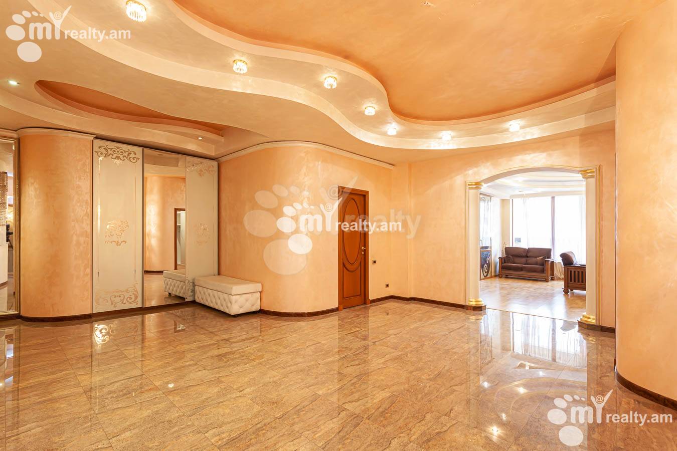 3 bedroom apartment for rent Yekmalyan St, Center Yerevan, 152993