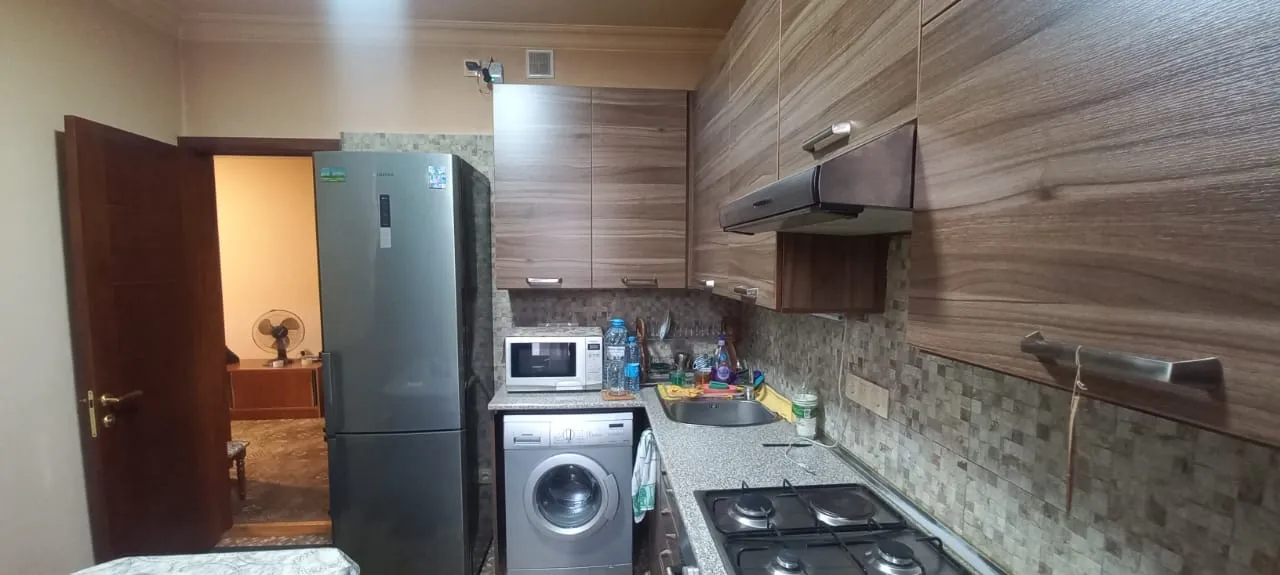 3 bedroom apartment for sale Mashtots Ave, Center Yerevan, 158091