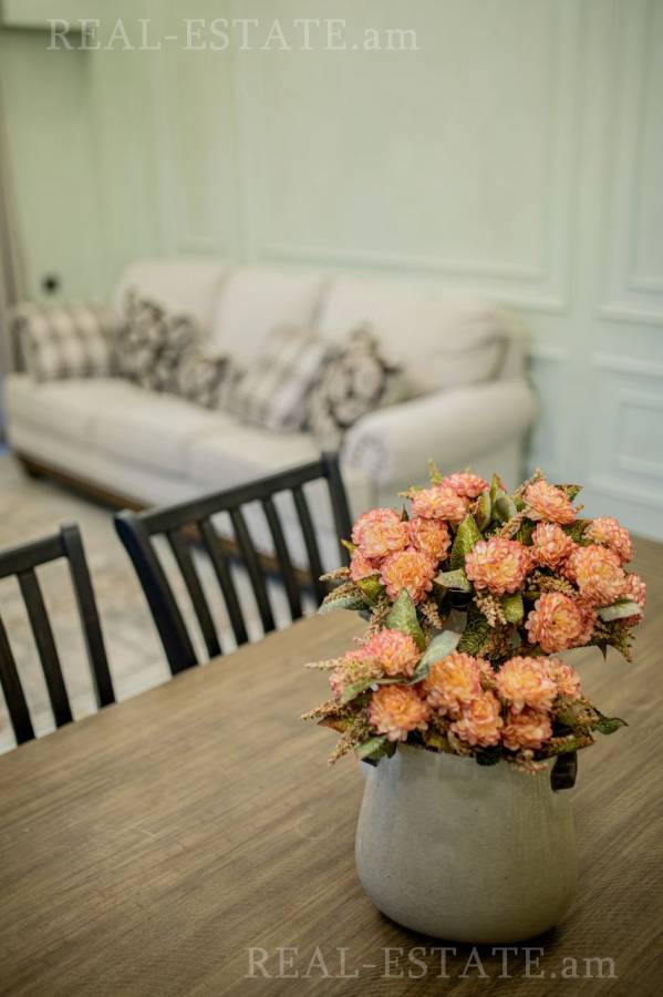 3 bedroom apartment for sale Orbeli Yeghbayrner   St, Arabkir Yerevan, 139515