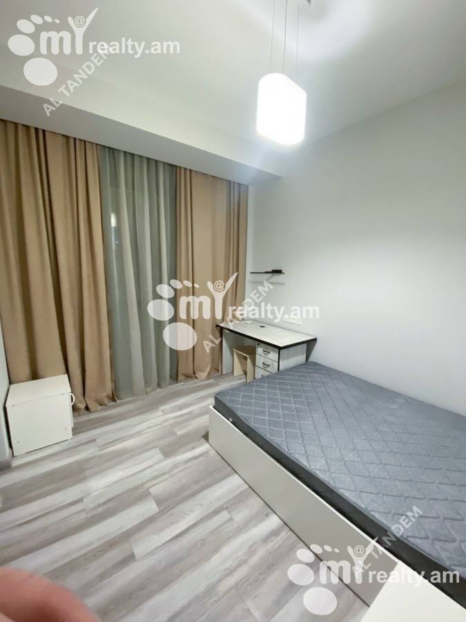 4 սենյականոց բնակարան վարձով Լենինգրադյան փող, Աջափնյակ Երևան, 159482