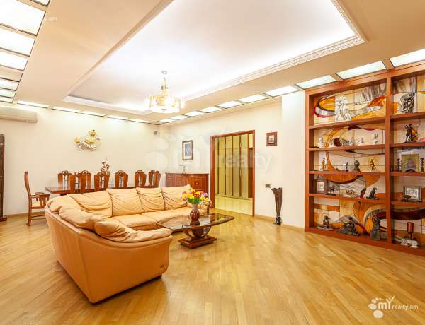 4-senyakanoc-bnakaran-vacharq-Yerevan-Center