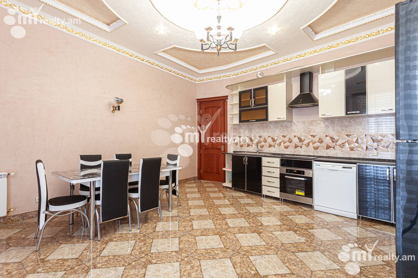 4 սենյականոց բնակարան վարձով Ձորափի փող, Կենտրոն Երևան, 155907