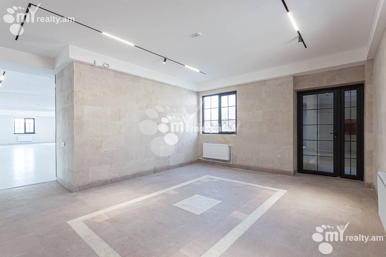 Снять коммерческoе помещение Исаков пр, Центр Ереван, 154555