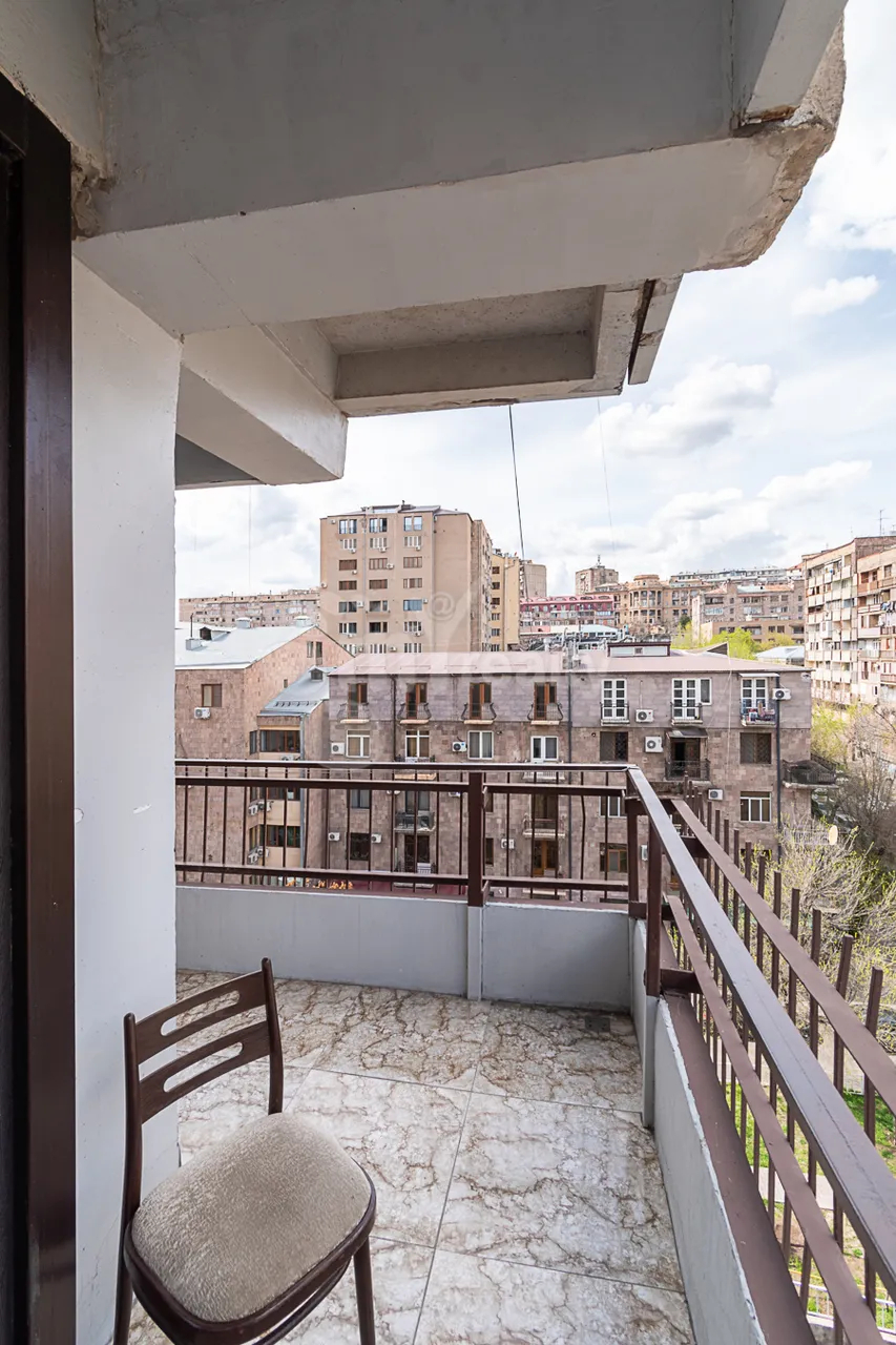 2 bedroom apartment for rent خیابان پوشکین, مرکز شهر ایروان, 160138