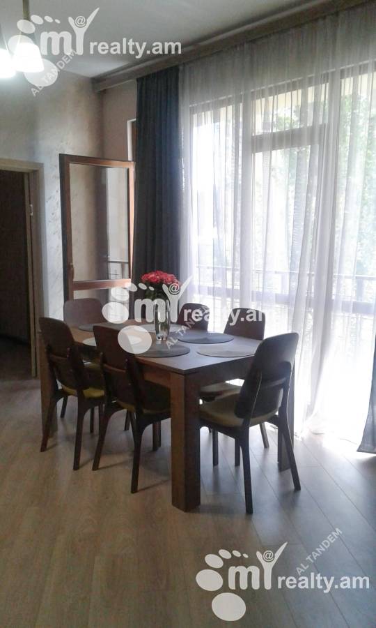 3 bedroom apartment for sale Yekmalyan St, Center Yerevan, 159046