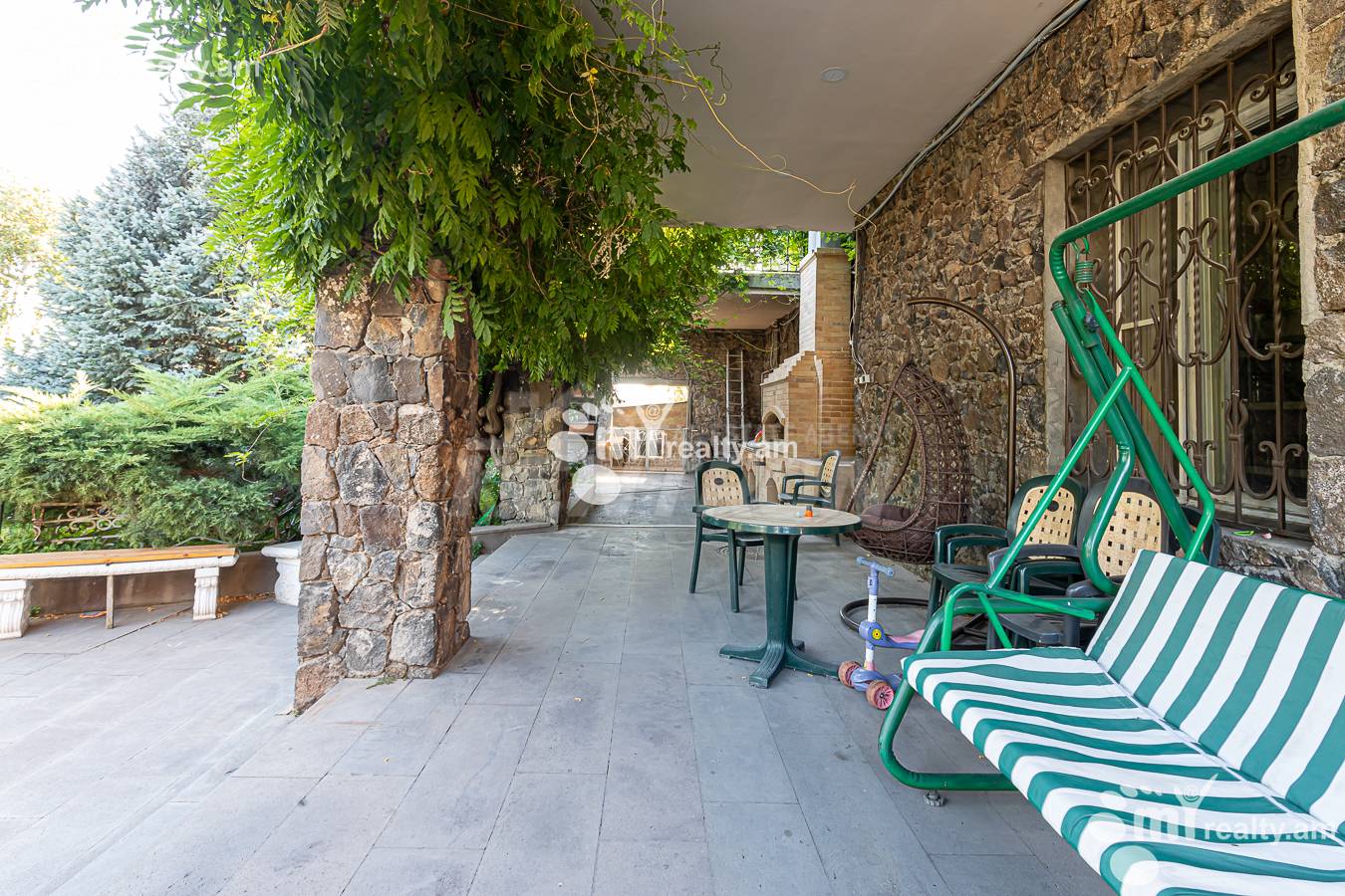 House for sale Tzarav Aghbyur St, Quanaquère-Zeytoun Yerevan, 156718