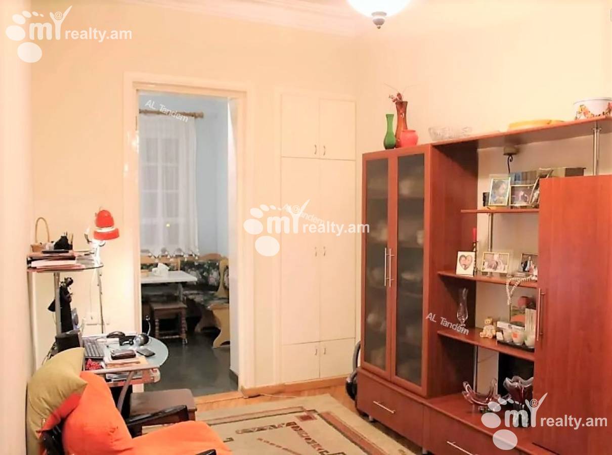 3 bedroom apartment for sale Mamikoniants St, Arabkir Yerevan, 124831