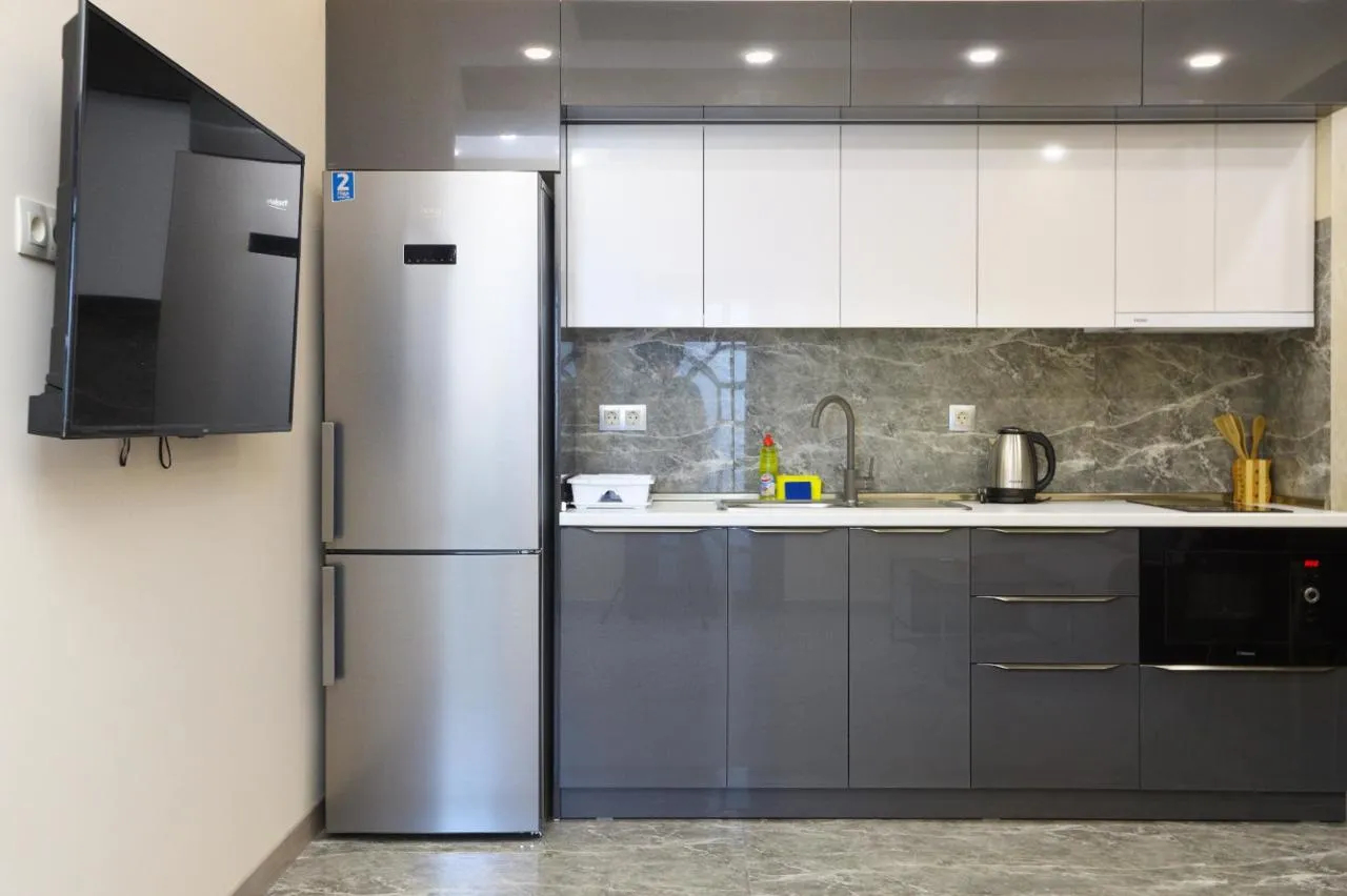 3 bedroom apartment for rent Tsitsernakaberd Highway, Center Yerevan, 160002