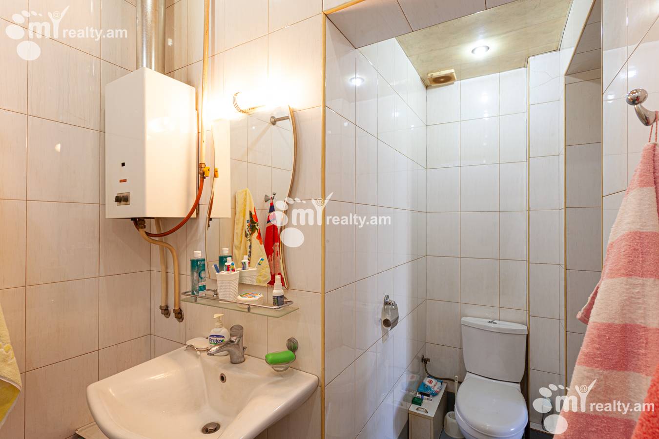 3 սենյականոց բնակարան  Մաշտոցի պող, Կենտրոն Երևան, 141313