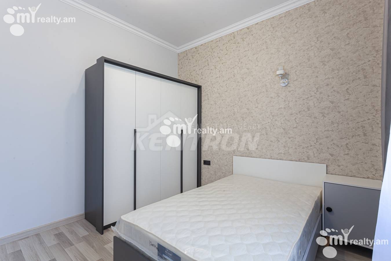 4 սենյականոց բնակարան  Լենինգրադյան փող, Աջափնյակ Երևան, 155470