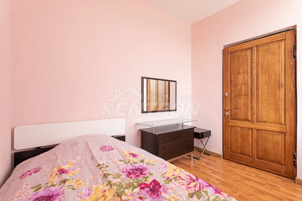 5 bedroom apartment for rent Spendiaryan St, Center Yerevan, 158571