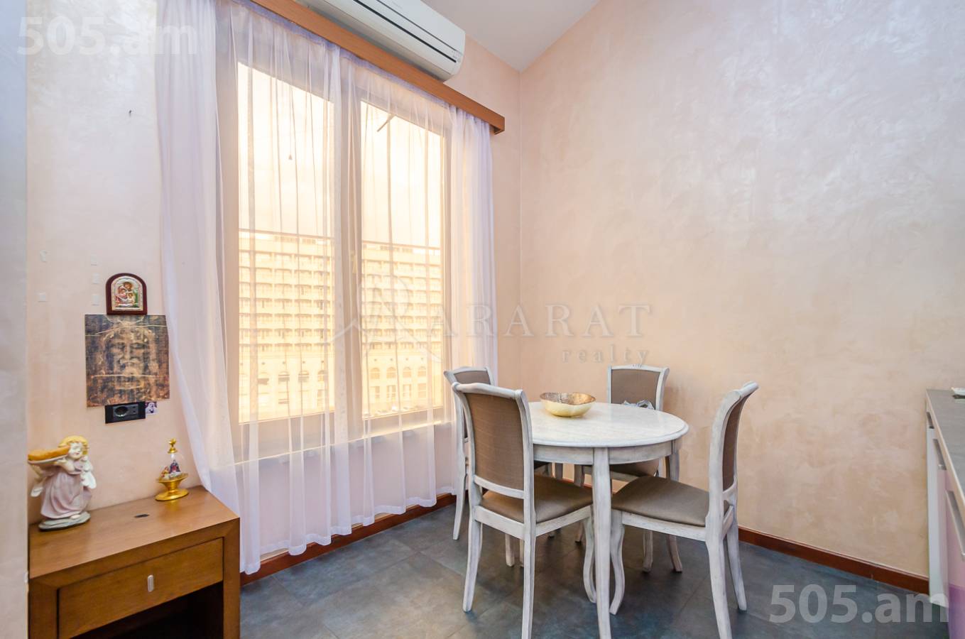 2 bedroom apartment for sale Zakyan St, Center Yerevan, 153237