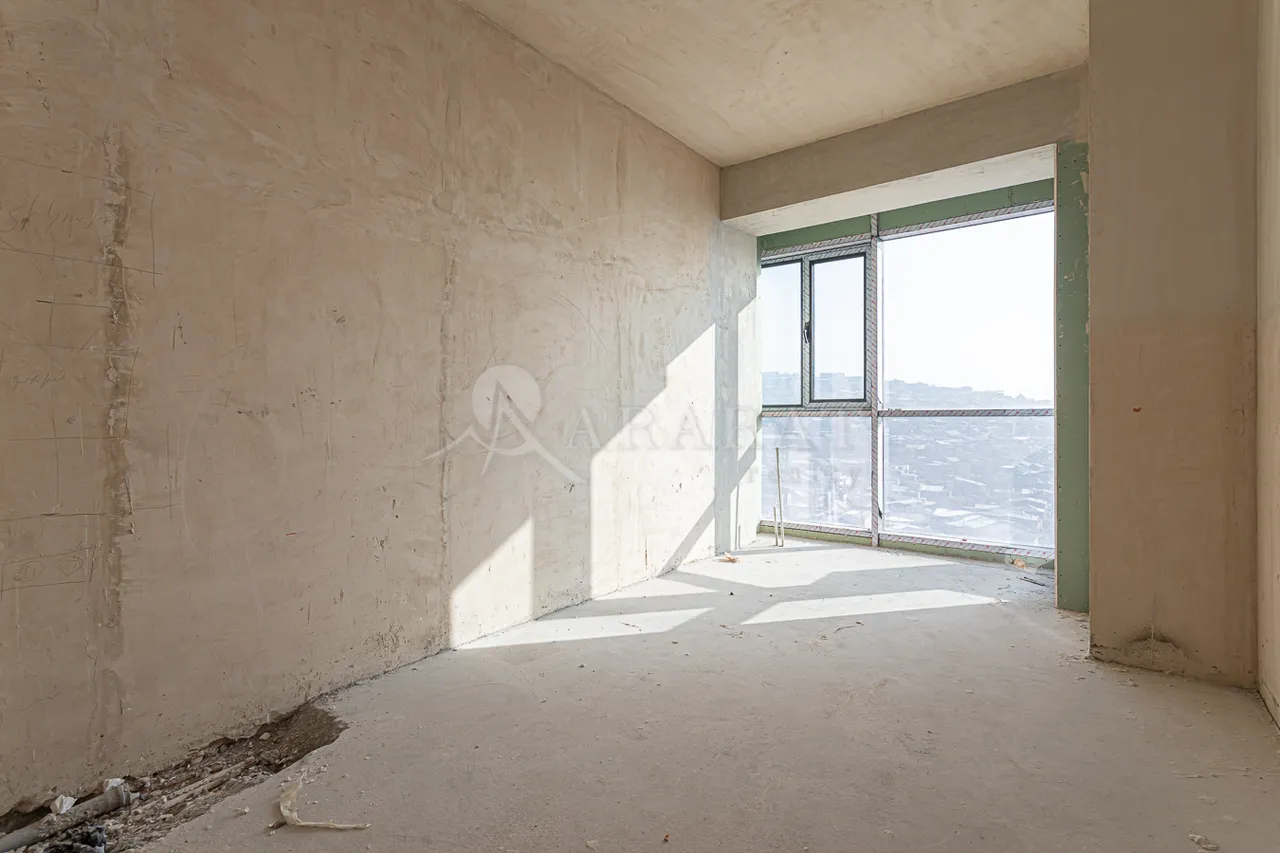 4 bedroom apartment for sale Rostom St, Center Yerevan, 158137