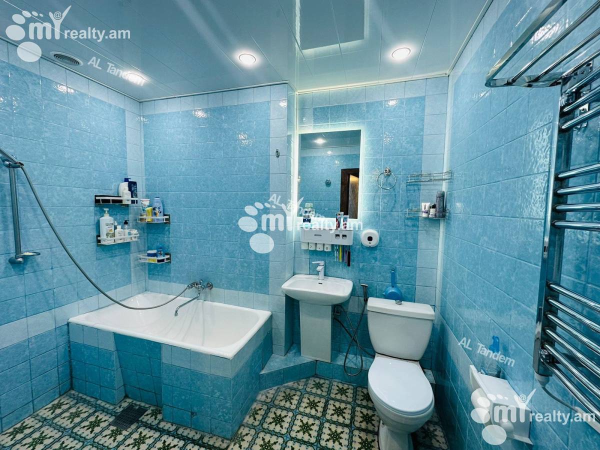 2 սենյականոց բնակարան  Ա. Խաչատրյան փող, Արաբկիր Երևան, 124635