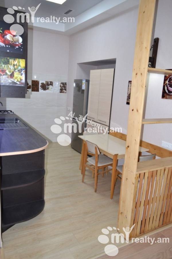 3 bedroom apartment for sale خیابان نعلبندیان, مرکز شهر ایروان, 159345