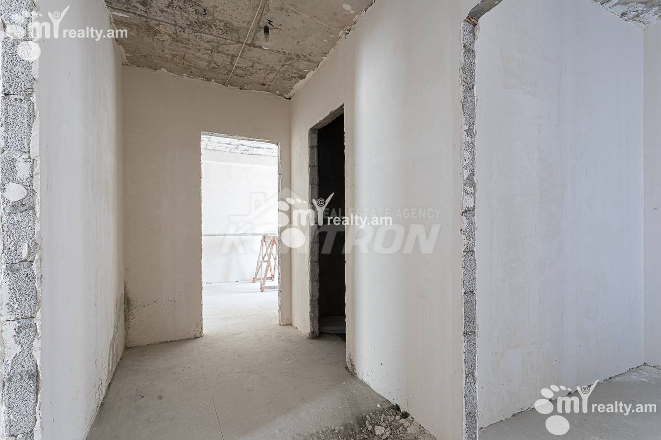 4 bedroom apartment for sale Aram St, Center Yerevan, 156909