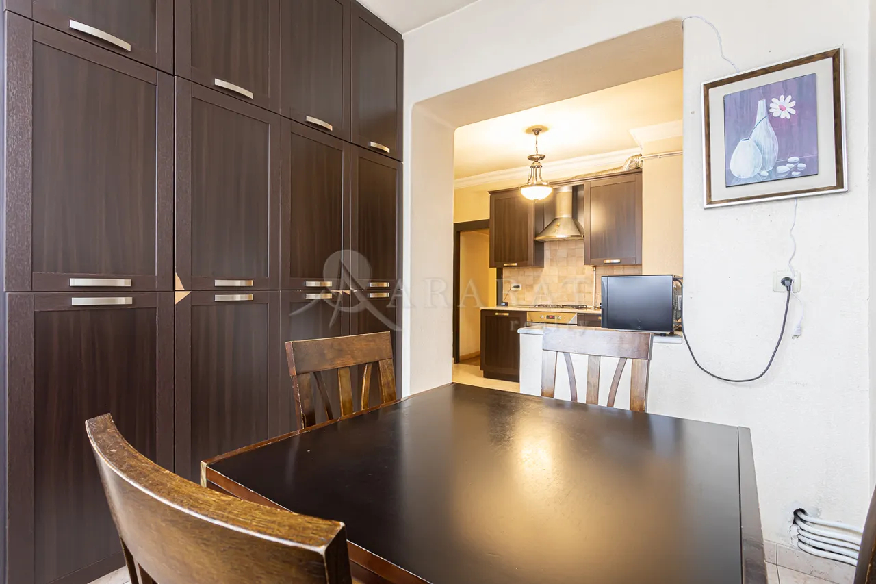 5 bedroom apartment for sale Hr.Kochar St, Arabkir Yerevan, 158248