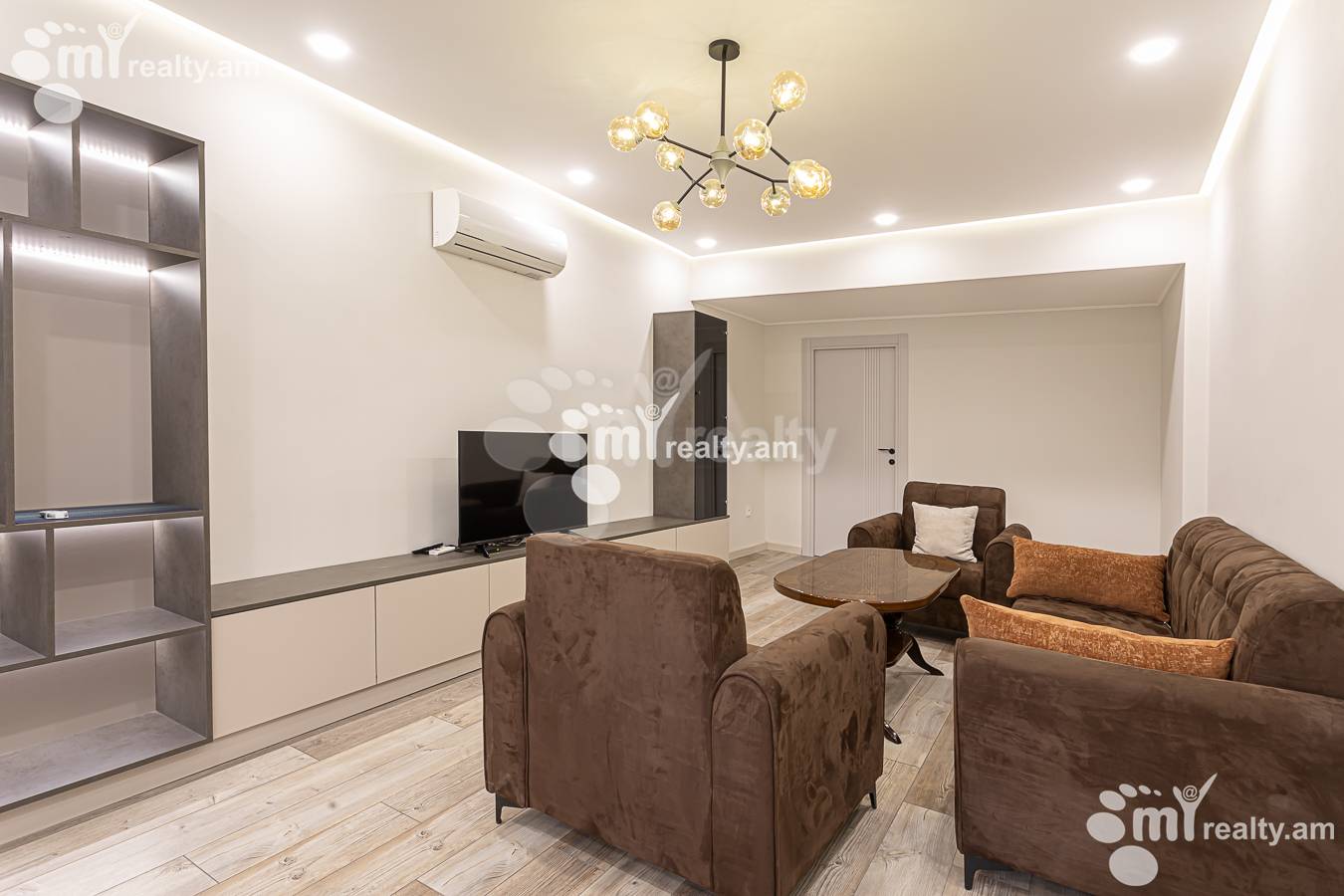 2 bedroom apartment for rent Nalbandyan St, Center Yerevan, 156749