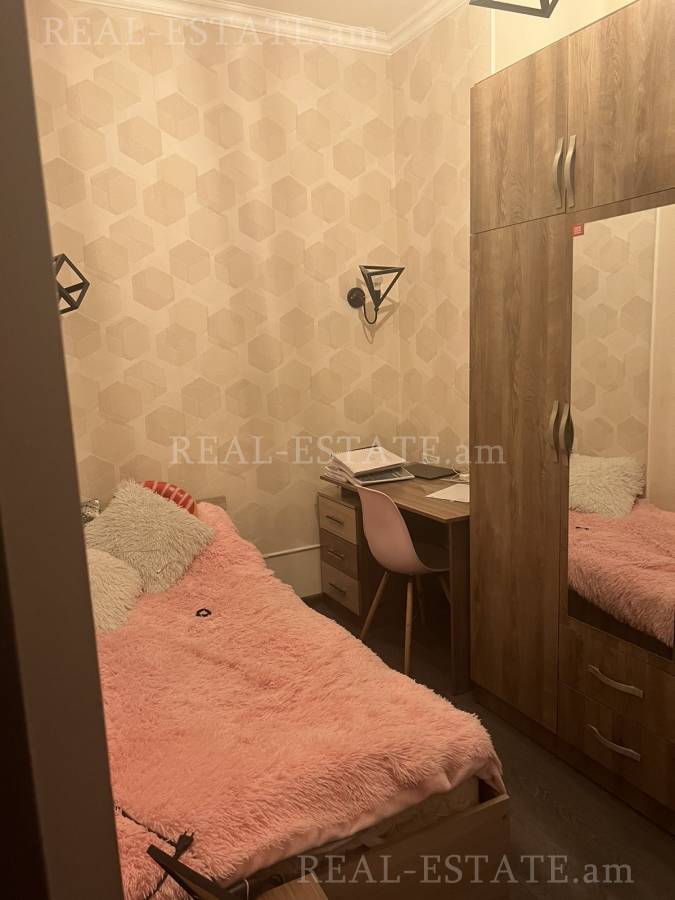 3 bedroom apartment for sale خیابان میکویان, داوتاشِن ایروان, 131716