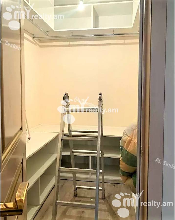 3 bedroom apartment for sale Sayat-Nova Ave, Center Yerevan, 132823