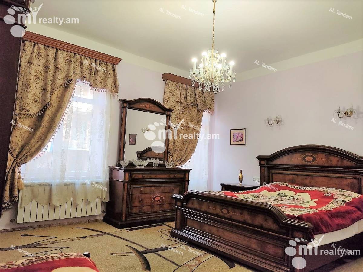 5 bedroom apartment for rent Sayat-Nova Ave, Center Yerevan, 132651