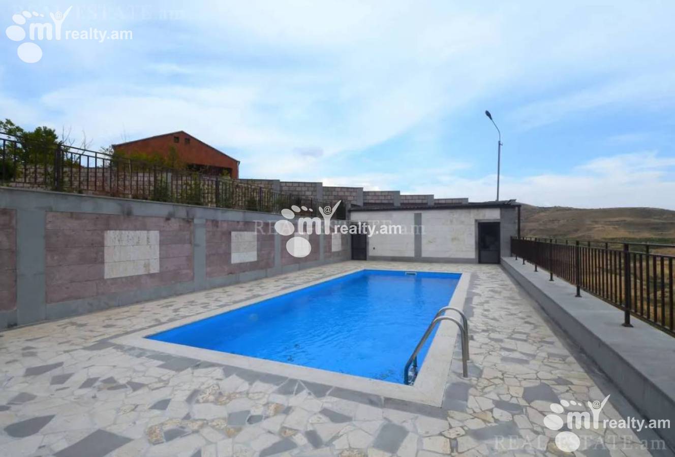 House for sale Jrvej district, Nor Norque Yerevan, 154933