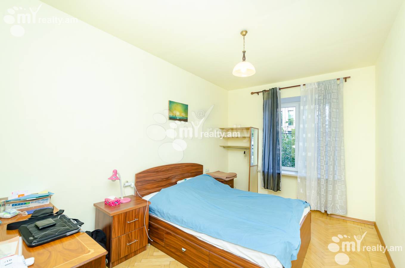 3 սենյականոց բնակարան  Մաշտոցի պող, Կենտրոն Երևան, 152176