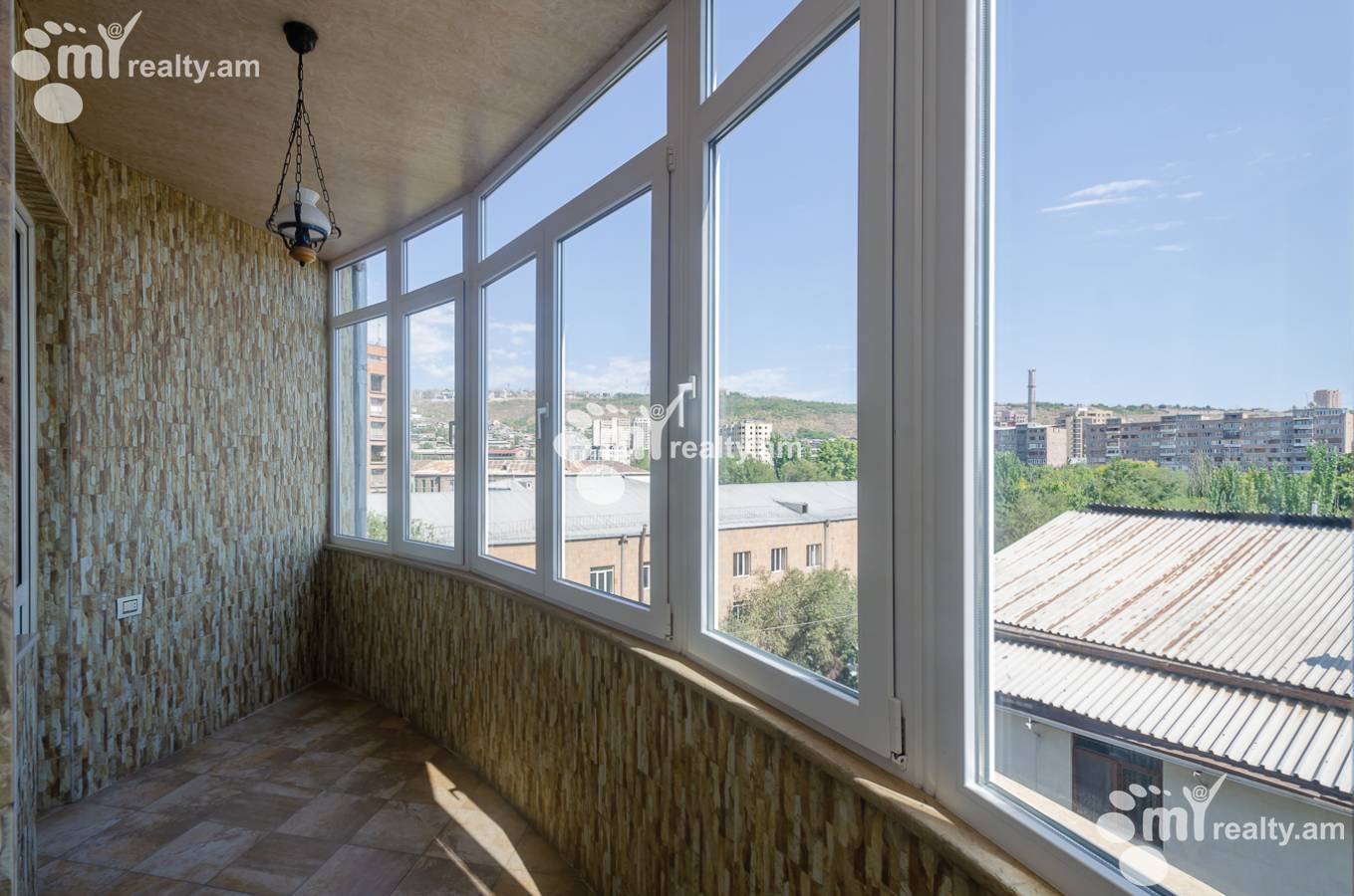 4 սենյականոց բնակարան վարձով Չայկովսկու փող, Կենտրոն Երևան, 154235