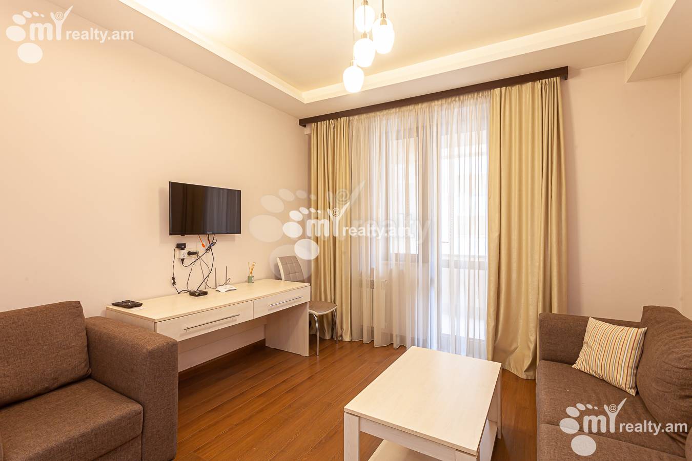2 bedroom apartment for rent Buzand St, Center Yerevan, 152507