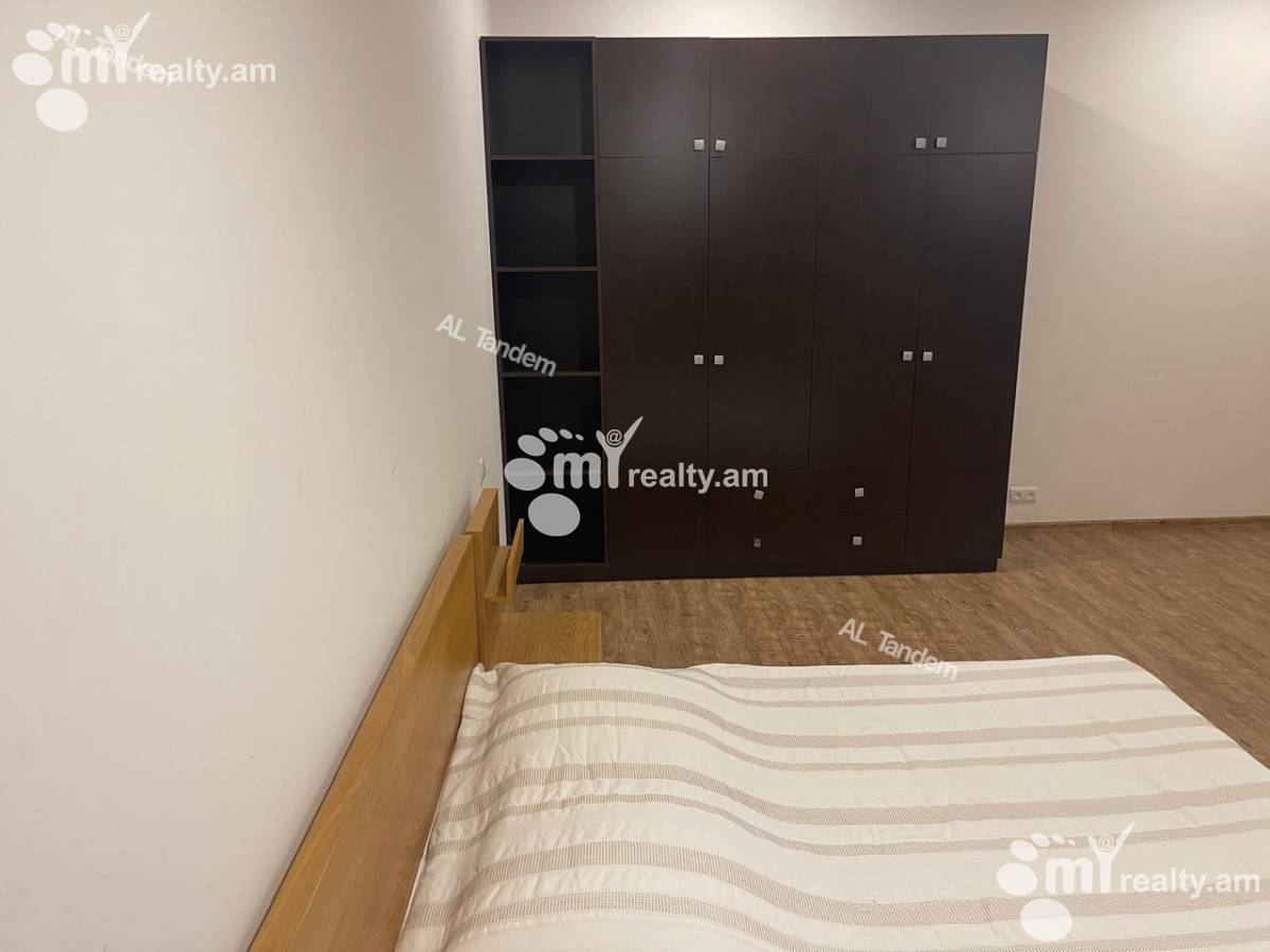 4 bedroom apartment for sale Teryan St, Center Yerevan, 157155
