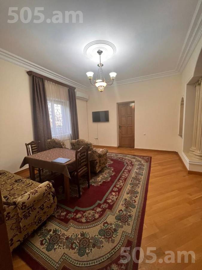 House for rent خیابان بارد زِرابِرد, مرکز شهر ایروان, 151661