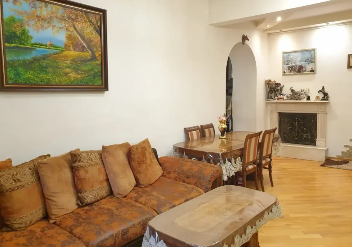 5 bedroom apartment for sale Shahsuvaryan St, Arabkir Yerevan, 160647