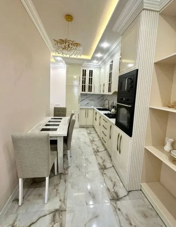 3 bedroom apartment for rent خیابان آرگیشتی, مرکز شهر ایروان, 159614