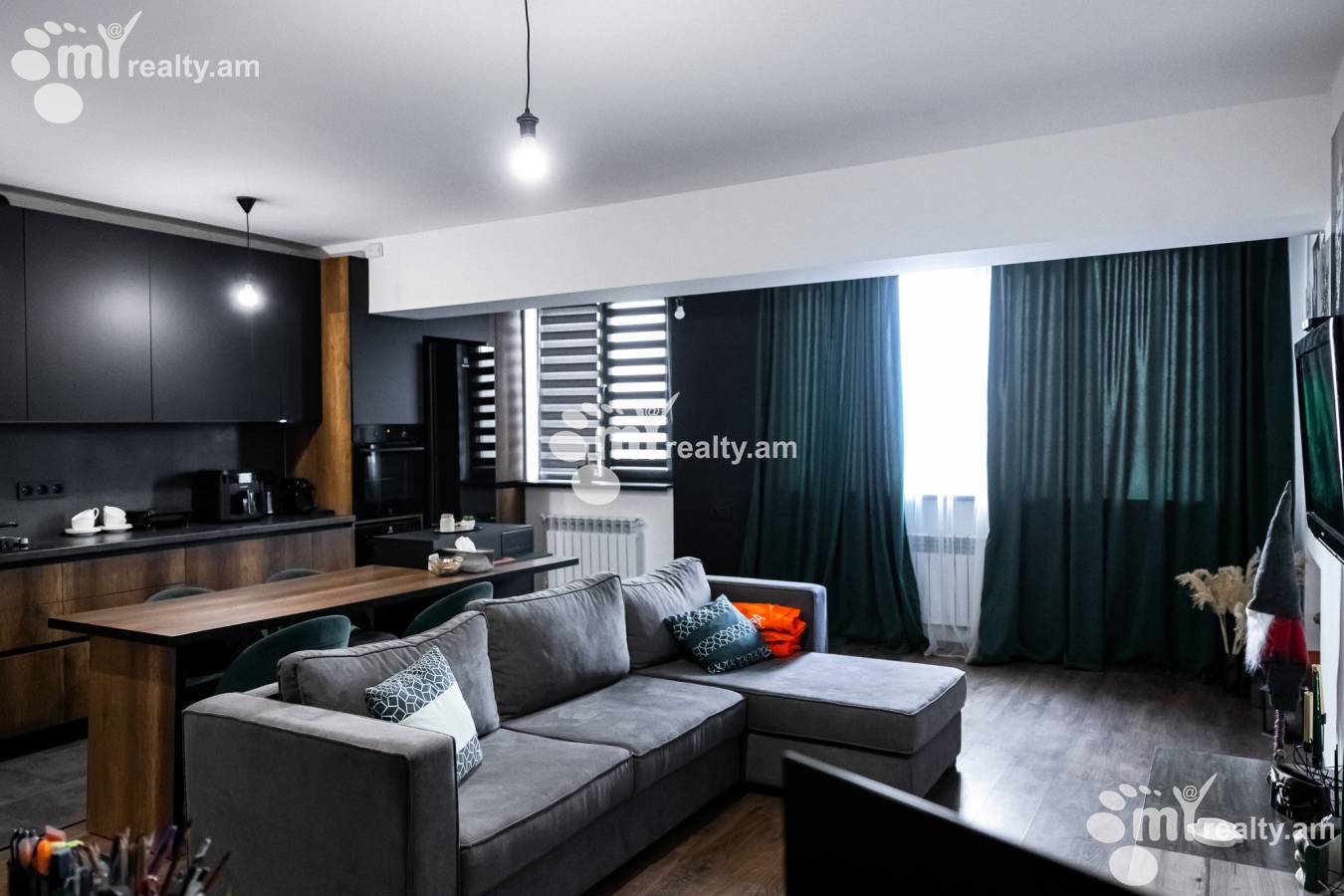 4 bedroom apartment for sale محله جِروِج, نور نورک ایروان, 155940
