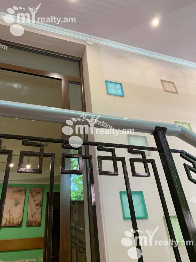 Commercial for rent خیابان کومیتاس, عربگیر ایروان, 156504