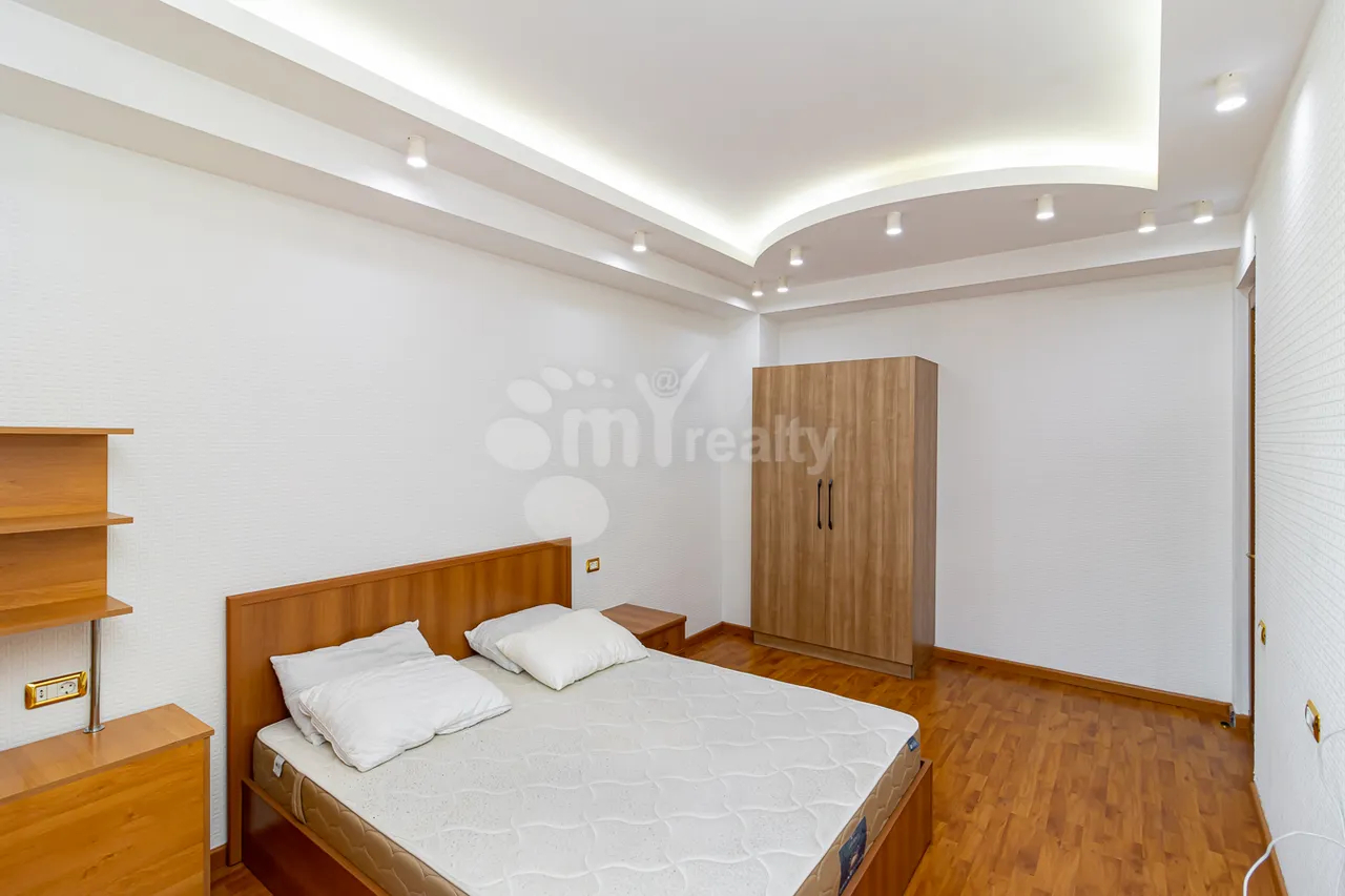 Снять 3 комнатную квартиру Северный пр, Центр Ереван, 159697