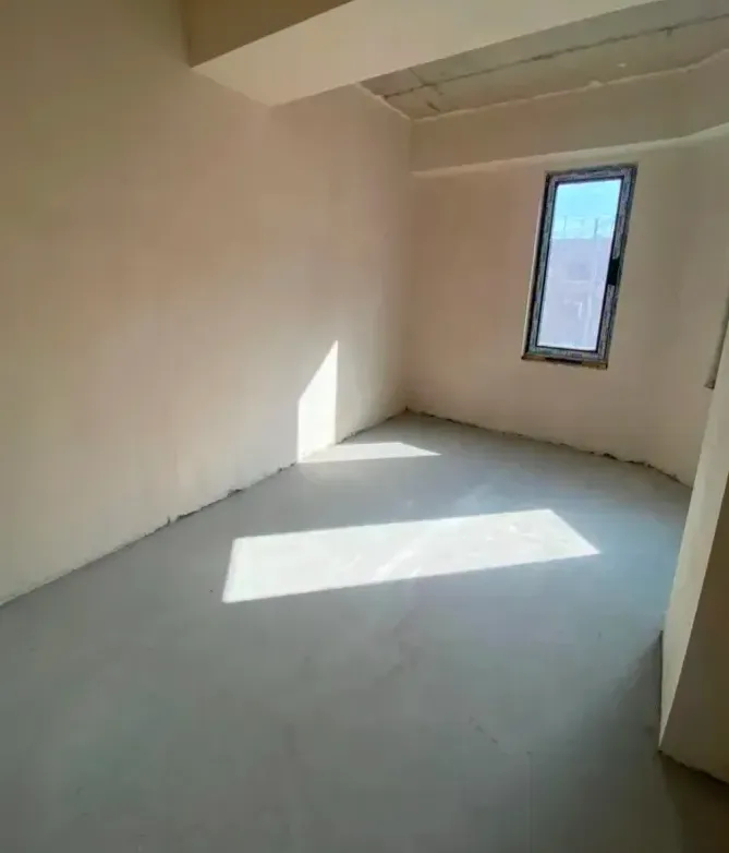 3 սենյականոց բնակարան  Գրիբոեդովի փող, Արաբկիր Երևան, 160842