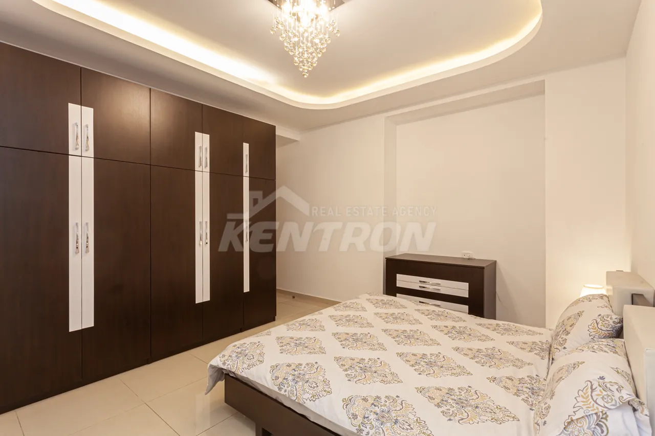3 bedroom apartment for rent rue d'Abovyan, Center Yerevan, 158977