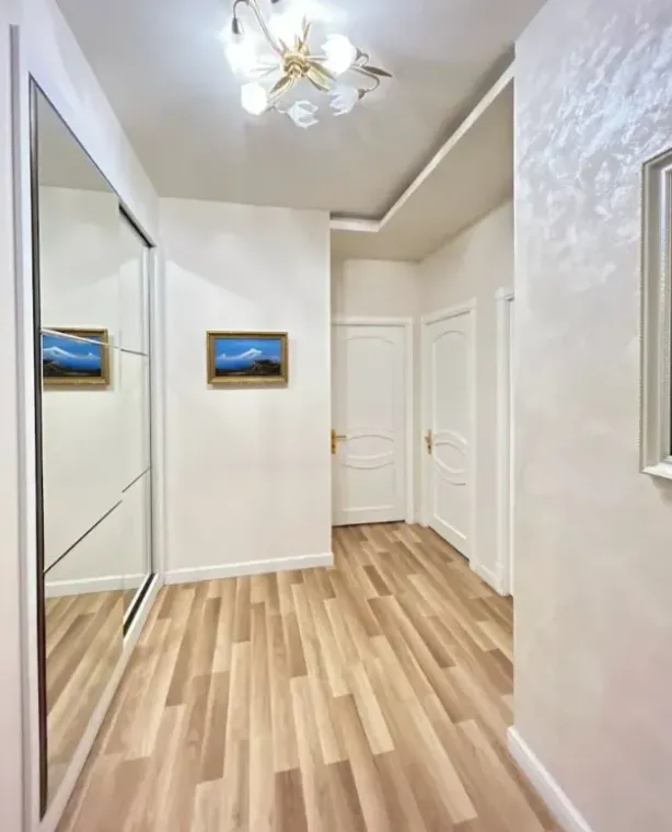 4 bedroom apartment for sale Pushkin St, Center Yerevan, 160639