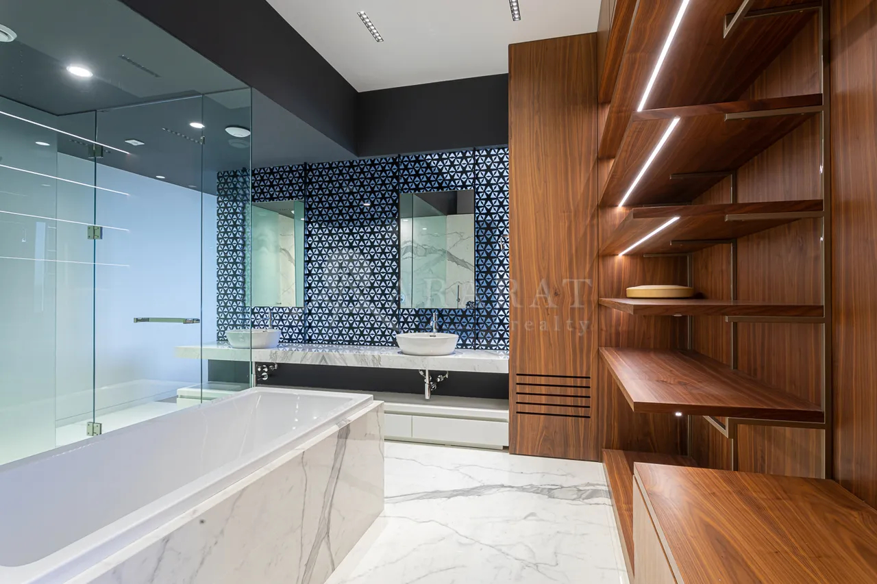 4 bedroom apartment for sale Pushkin St, Center Yerevan, 157581