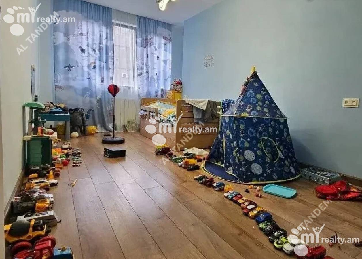 4 սենյականոց բնակարան  Աղբյուր Սերոբ փող, Արաբկիր Երևան, 158928