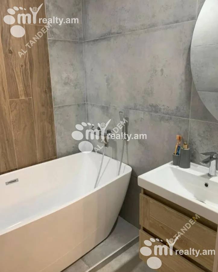 4 սենյականոց բնակարան  Աղբյուր Սերոբ փող, Արաբկիր Երևան, 158928