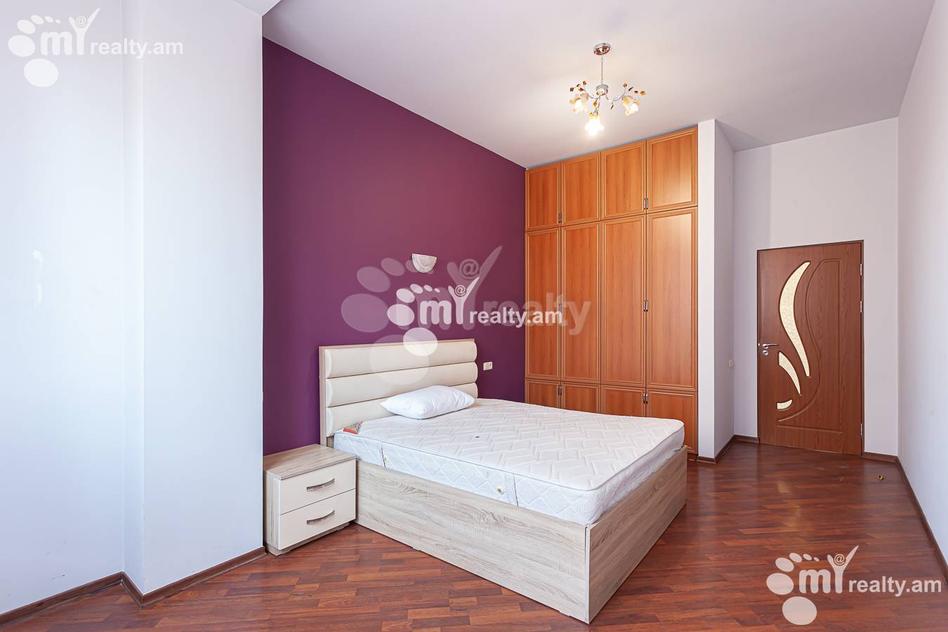 4 bedroom apartment for rent Aram St, Center Yerevan, 154254