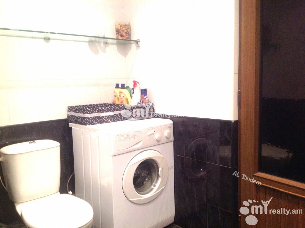 Снять 2 комнатную квартиру Саят-Нова пр, Центр Ереван, 142233