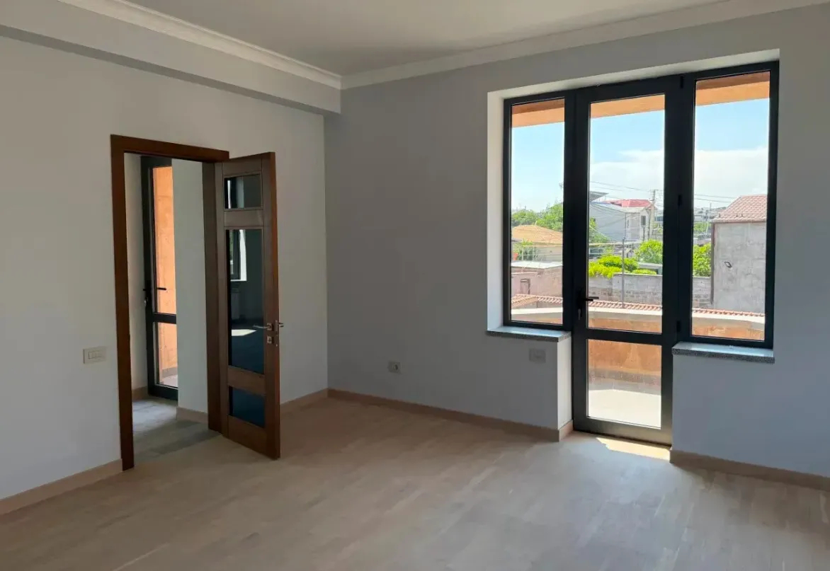 House for rent Ghapantsian St, Arabkir Yerevan, 160938