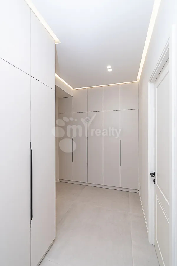 3 bedroom apartment for sale Arshakunyats Ave, Center Yerevan, 161912